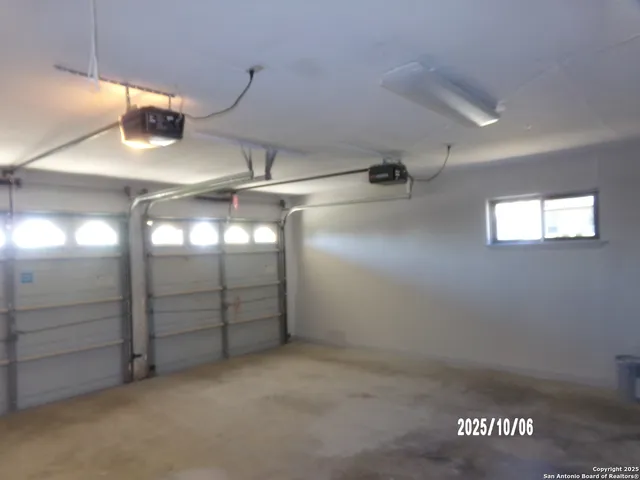 $265,000 | 615 Amistad Boulevard, Universal City, TX 78148