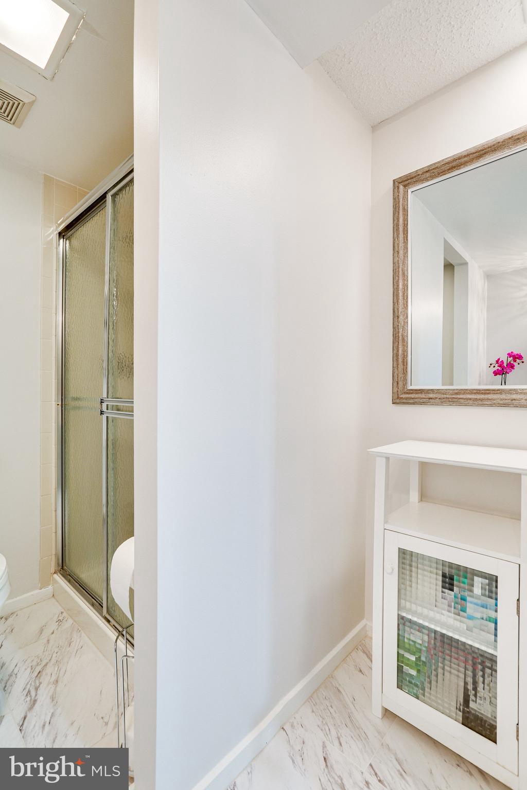 6101 Edsall Road, Unit 808 Alexandria, VA 22304 - Photo 33 of 76