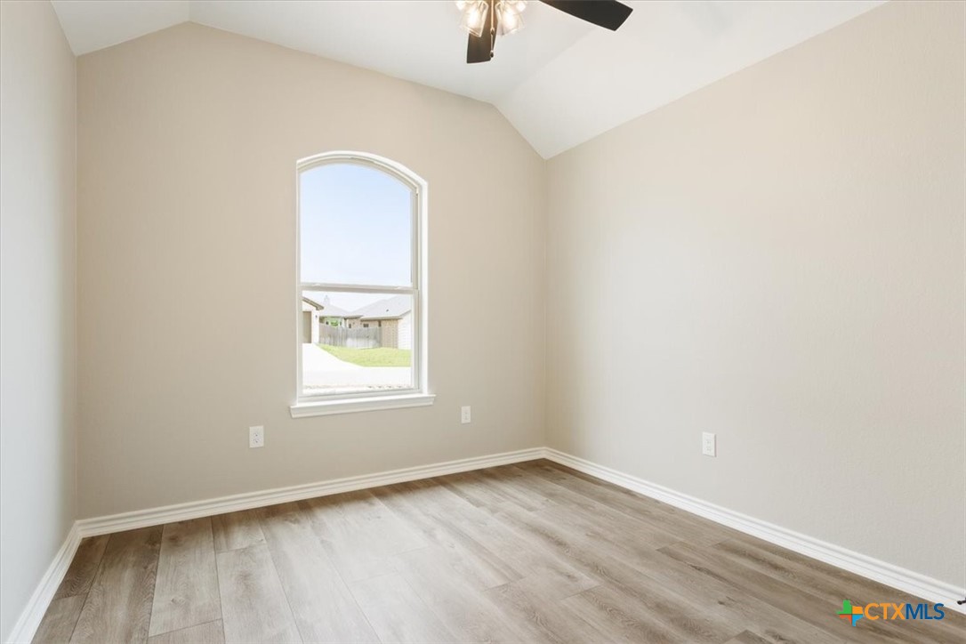 604 Magnolia Drive Troy, TX 76579 - Photo 7 of 22