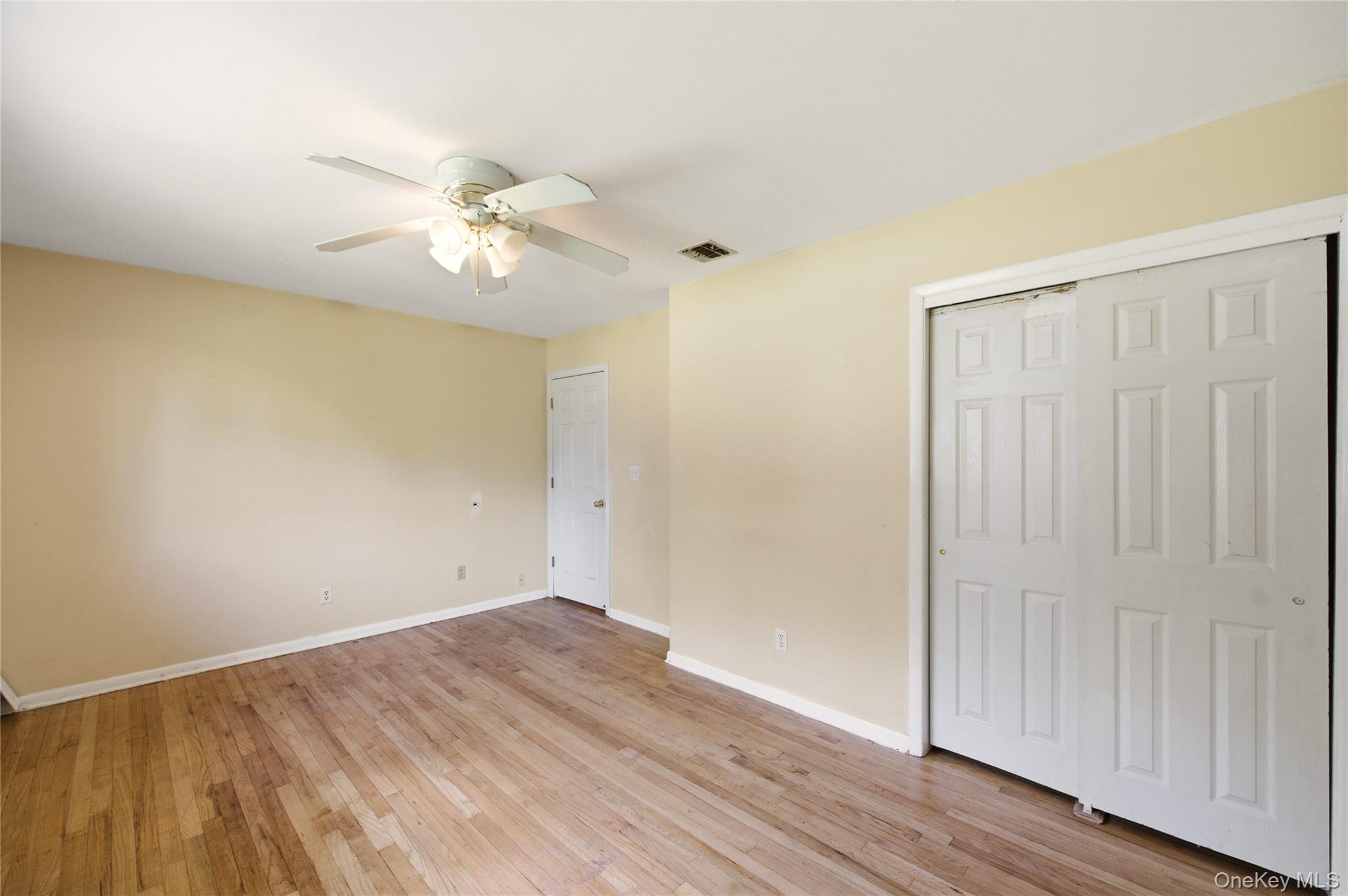 58 Juniper Road Kings Park, NY 11754 - Photo 18 of 33