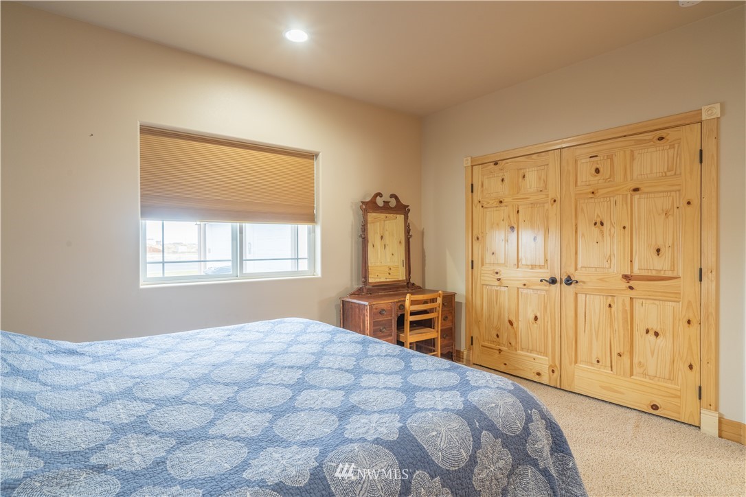 2416 Elgin Road Northeast Moses Lake, WA 98837 - Photo 33 of 40 Gallery Image 33