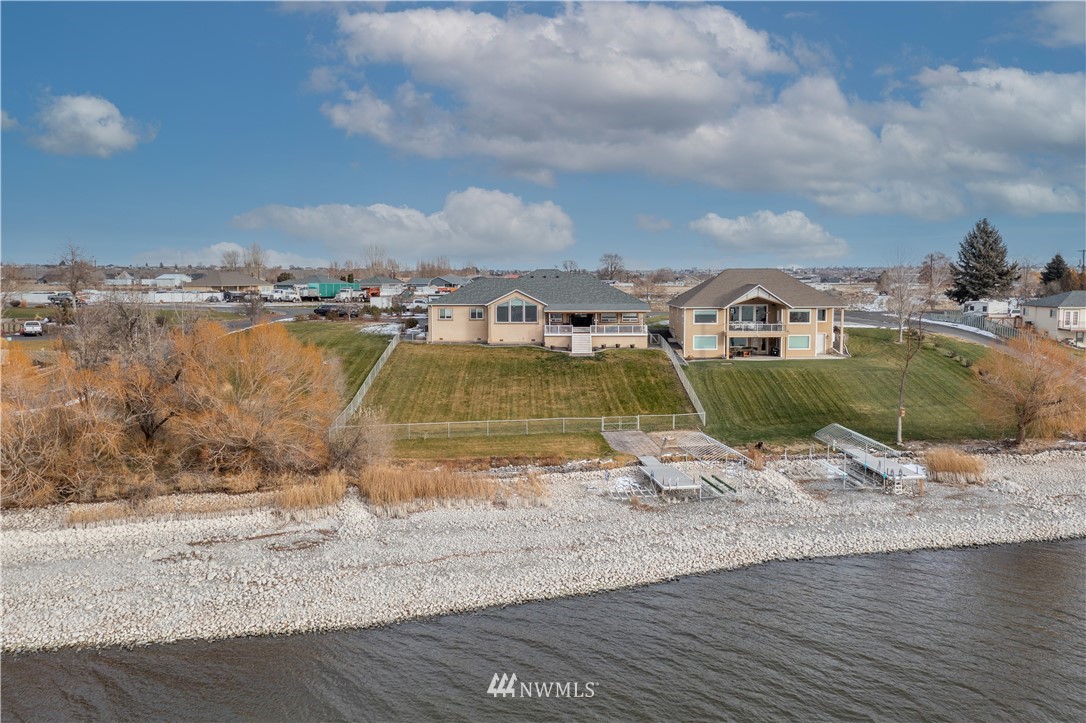 2416 Elgin Road Northeast Moses Lake, WA 98837 - Photo 38 of 40 Gallery Image 38