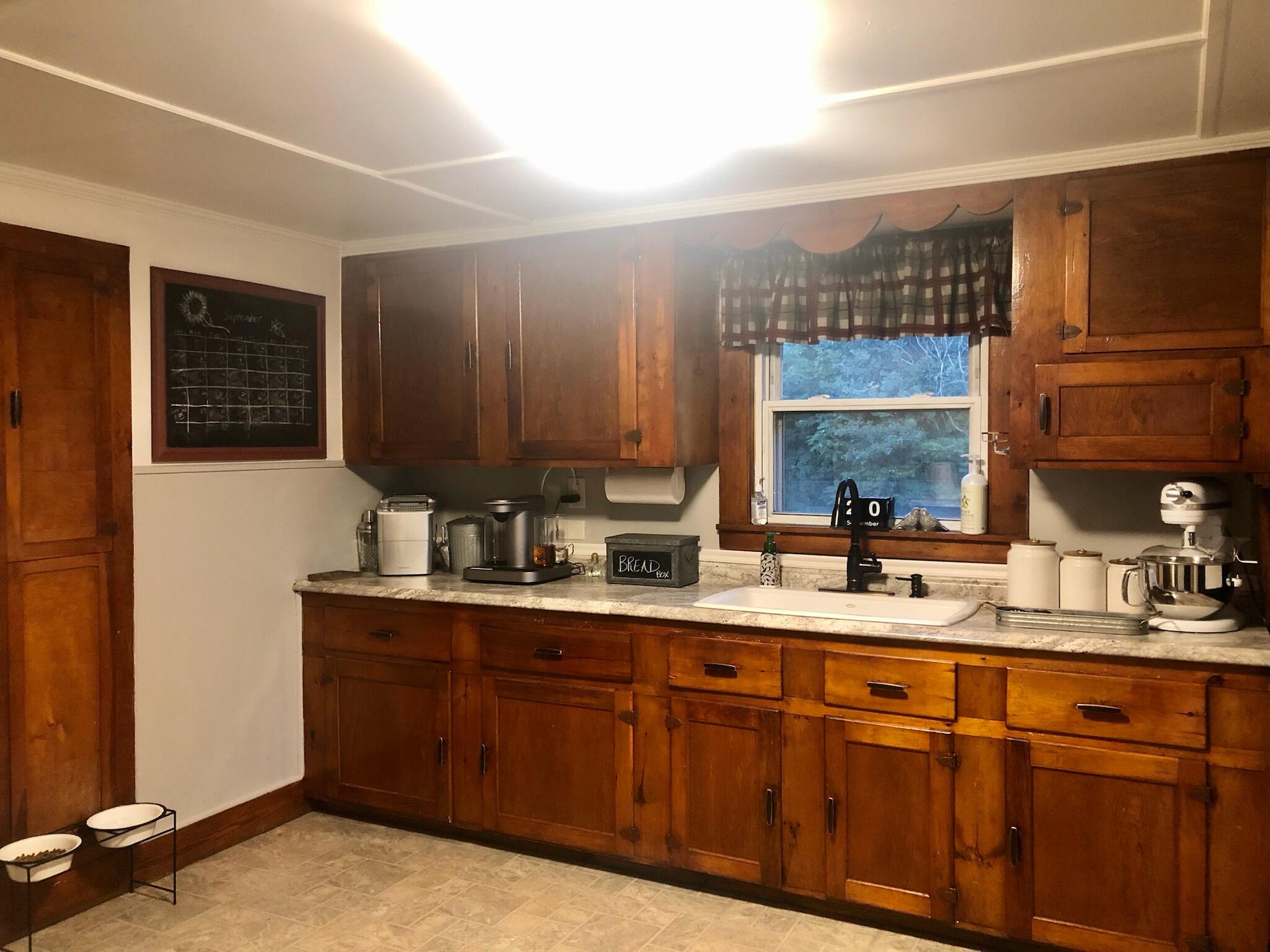 280 Norridgewock Road Fairfield, ME 04937 - Photo 2 of 27 Kitchen