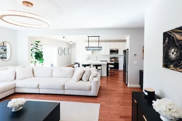 $925,000 | 31 Lilac Avenue, Bellingham, MA 02019