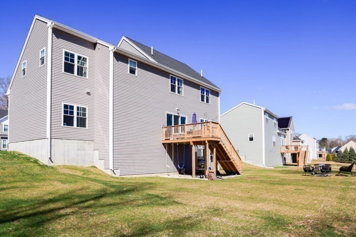 31 Lilac Avenue Bellingham, MA 02019 - Photo 35 of 40