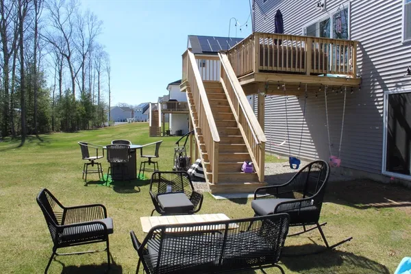 $969,000 | 31 Lilac Avenue, Bellingham, MA 02019