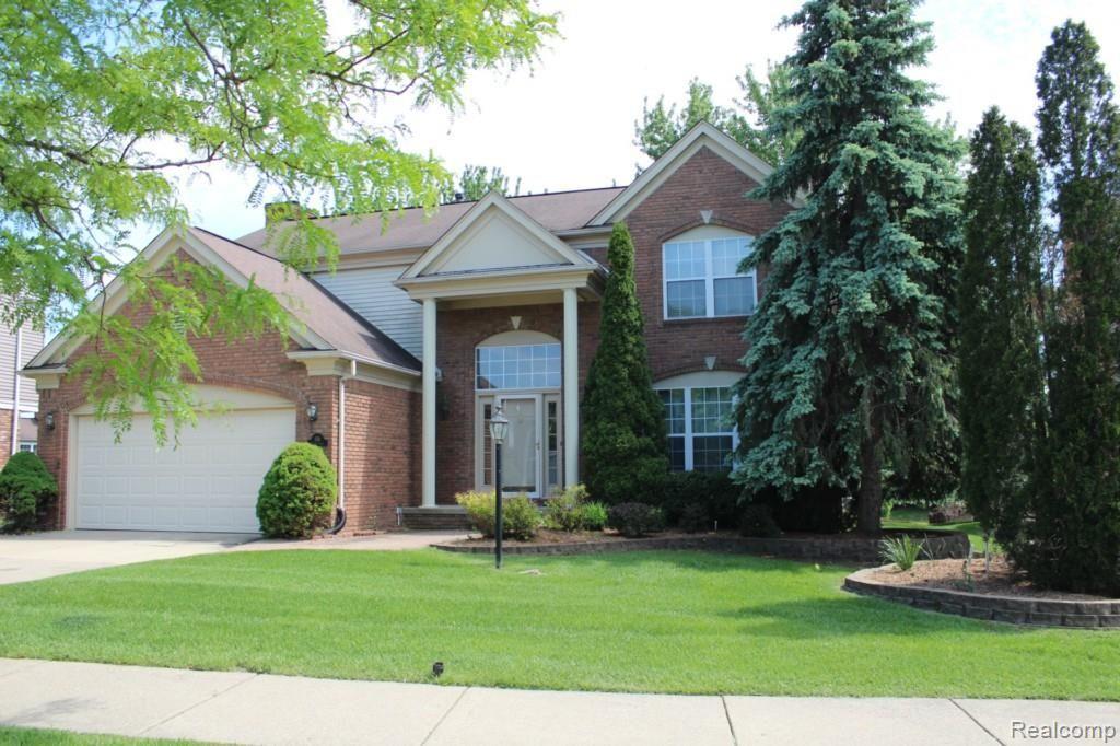 156 Saxon Court Rochester, MI 48307 - Photo 20 of 20 IMG_4867.jpg