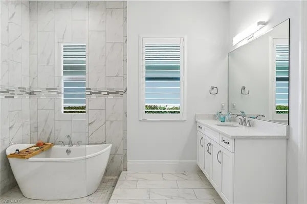 $1,849,500 | 14386 Laguna Springs Lane, Naples, FL 34114