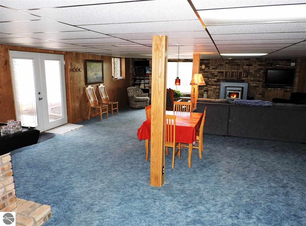 2900 North Geneva Road Coleman, MI 48618 - Photo 9 of 10 1796442-8.JPG