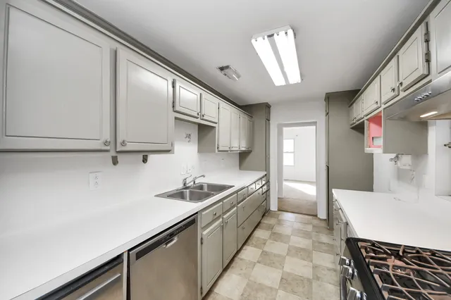 $2,850 | 1404 Aldrich Street, Houston, TX 77055