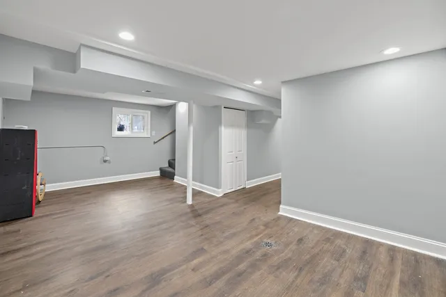 $325,000 | 7535 West 61st Street, Summit, IL 60501