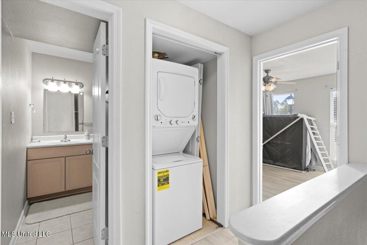 3230 Cumberland Road, Unit 46 Ocean Springs, MS 39564 - Photo 12 of 44 14-HJ0A9755