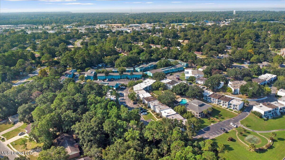 3230 Cumberland Road, Unit 46 Ocean Springs, MS 39564 - Photo 26 of 44 28-DJI_0438