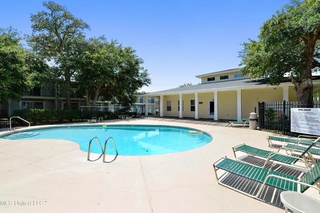 $128,300 | 3230 Cumberland Road, Unit 46, Ocean Springs, MS 39564