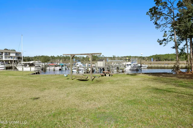 $128,300 | 3230 Cumberland Road, Unit 46, Ocean Springs, MS 39564