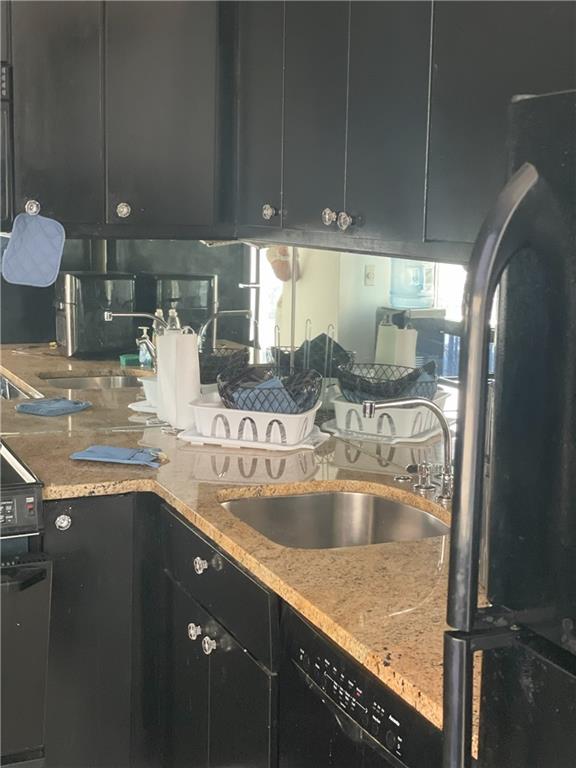 620 Peachtree Street Northeast, Unit 901 Atlanta, GA 30308 - Photo 16 of 19 a close view of sink and tap