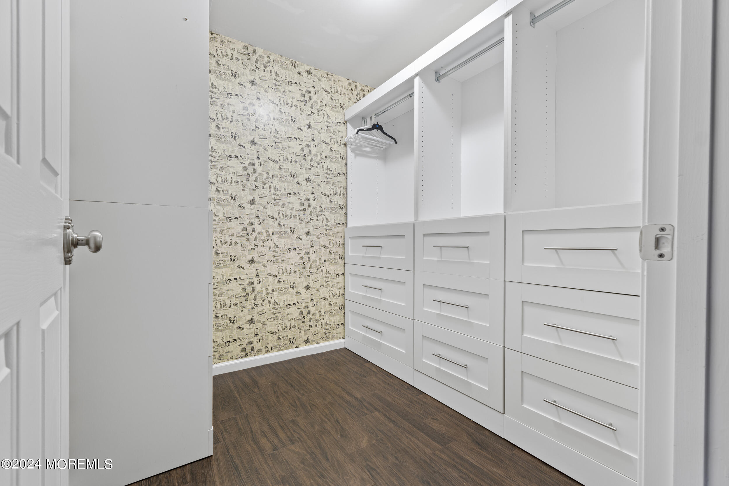 1 Bridgewater Road Farmingdale, NJ 07727 - Photo 36 of 51 44_image-31