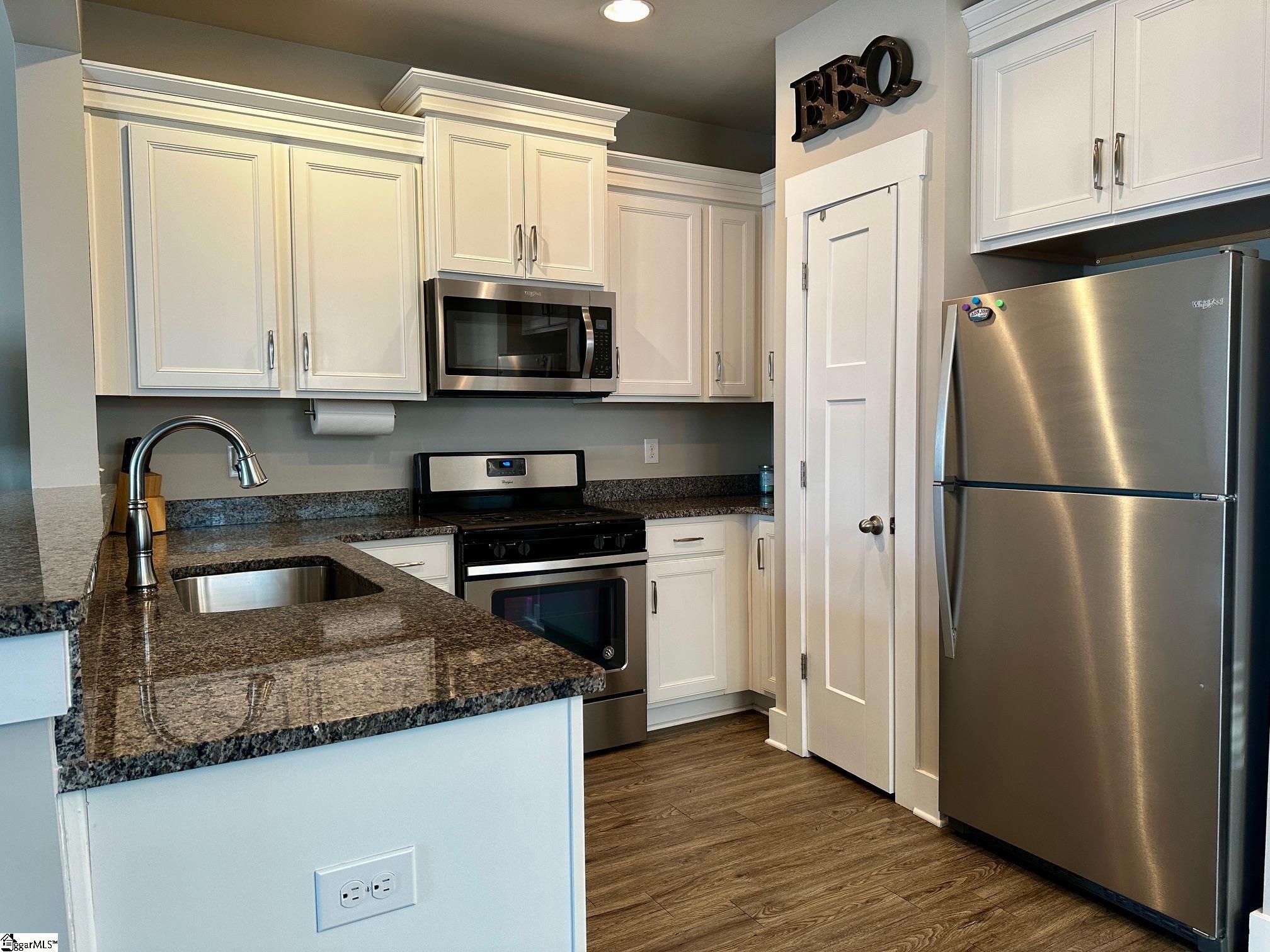 215 Meritage Drive Greer, SC 29651 - Photo 14 of 32