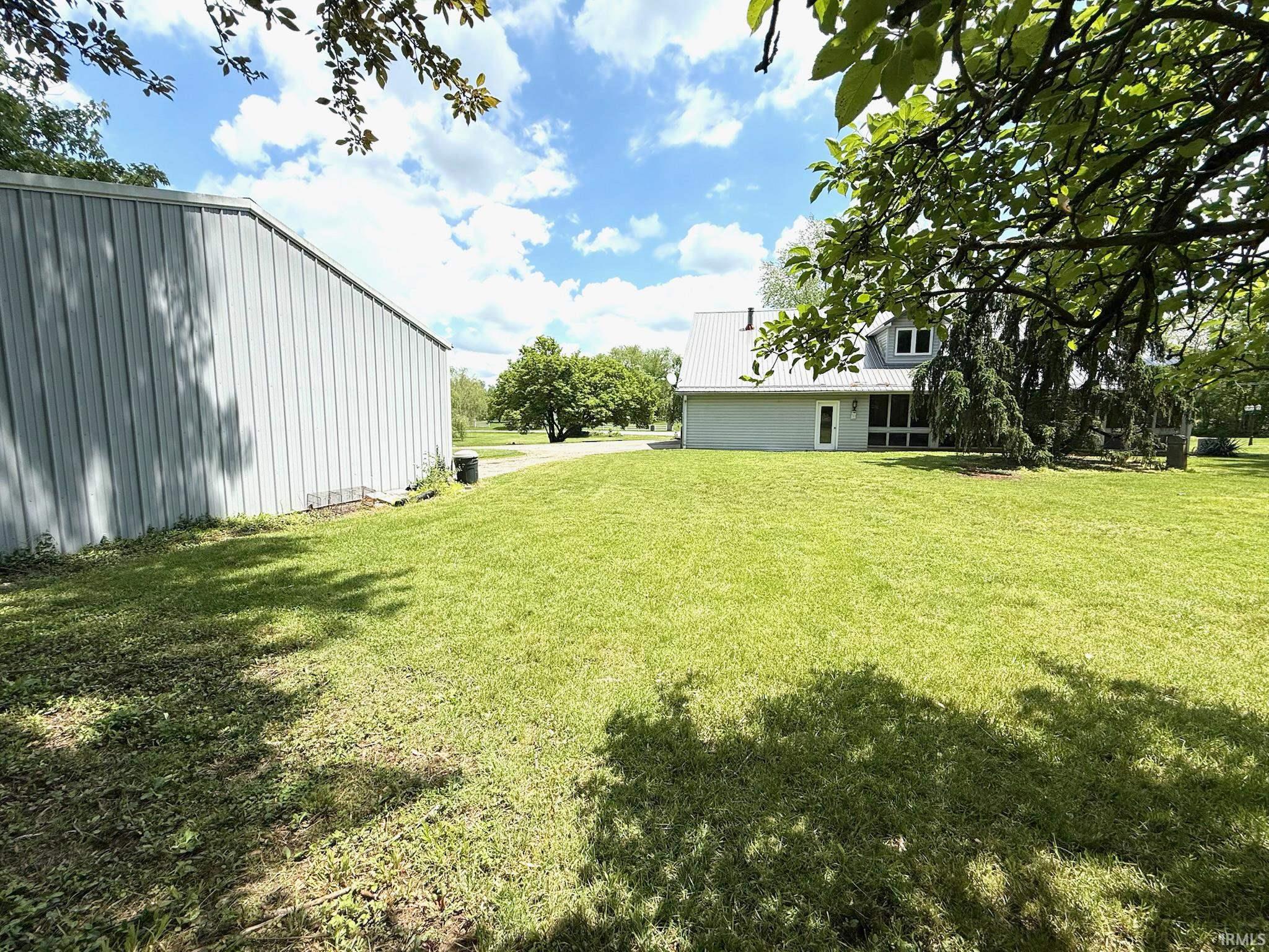 3621 Tunnelton Road Bedford, IN 47421 - Photo 7 of 36