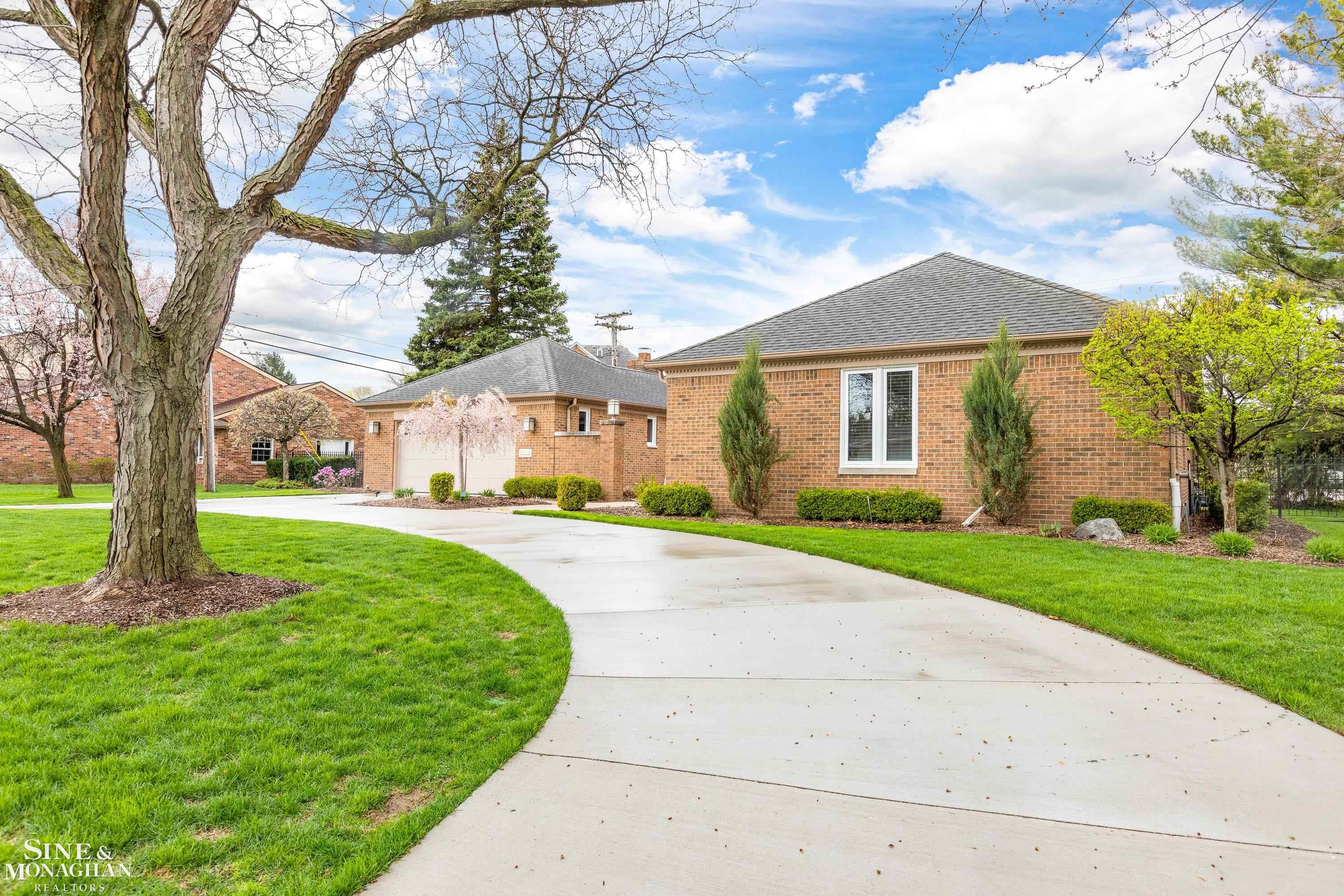 757 Ballantyne Road Grosse Pointe Shores, MI 48236 - Photo 50 of 54