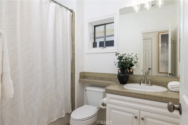 $2,375,000 | 2545 Bungalow Place, Unit 12, Corona del Mar, CA 92625