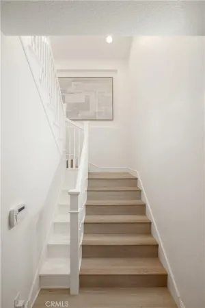 $2,375,000 | 2545 Bungalow Place, Unit 12, Corona del Mar, CA 92625