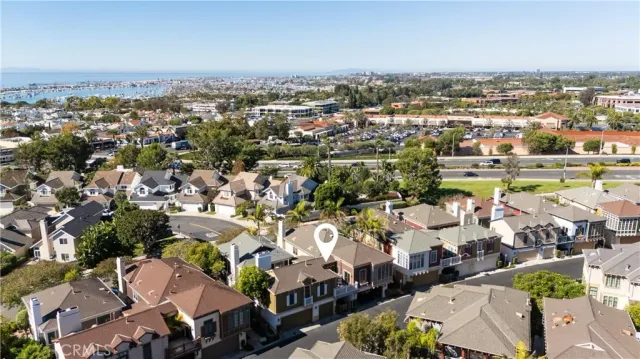 $2,495,000 | 2545 Bungalow Place, Unit 12, Corona del Mar, CA 92625