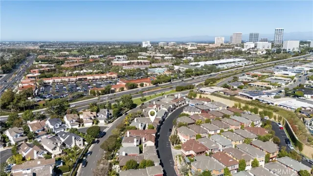 $2,495,000 | 2545 Bungalow Place, Unit 12, Corona del Mar, CA 92625