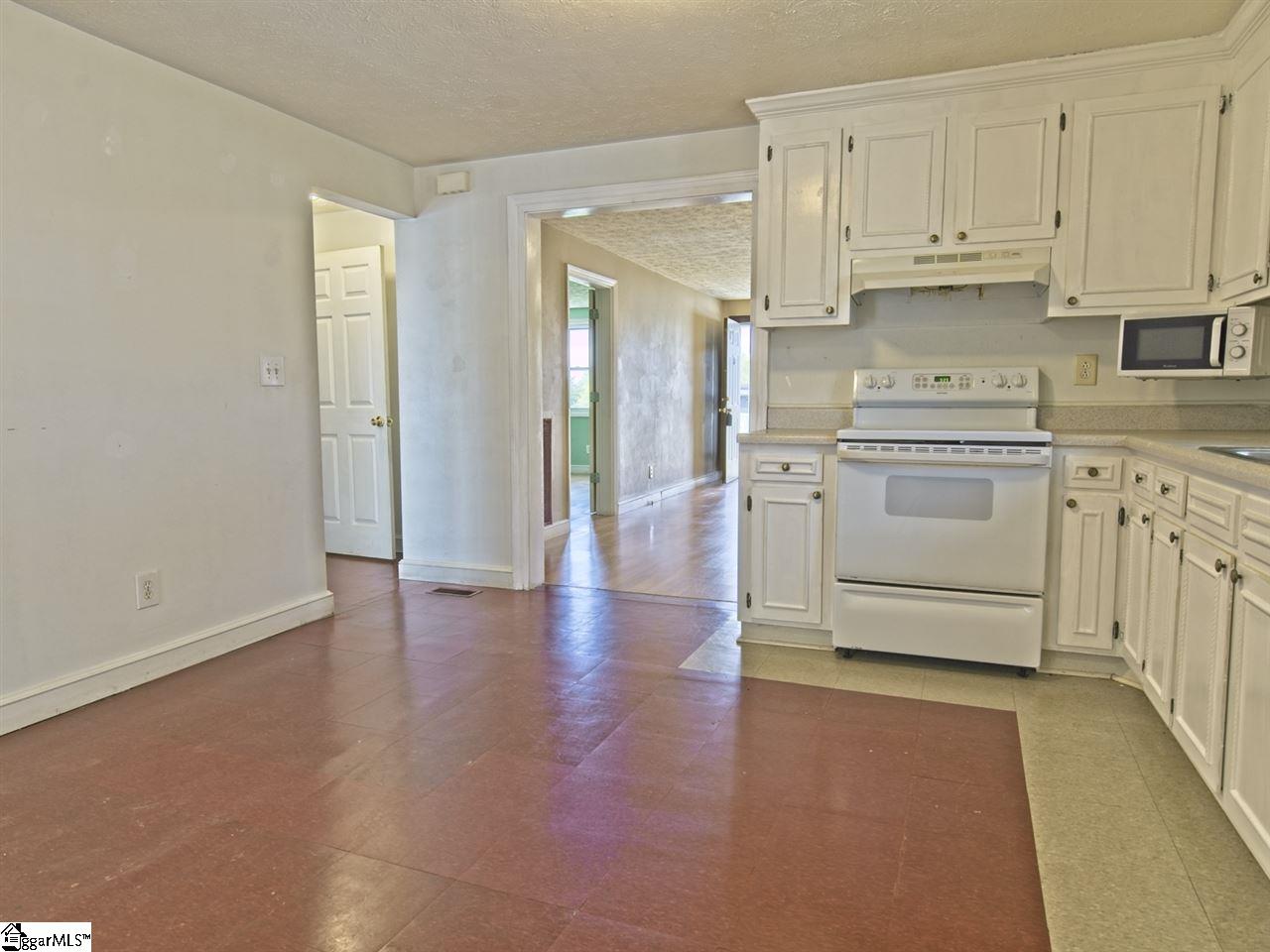 1715 Old Easley Bridge Road Greenville, SC 29611 - Photo 12 of 27 Gallery Image 12