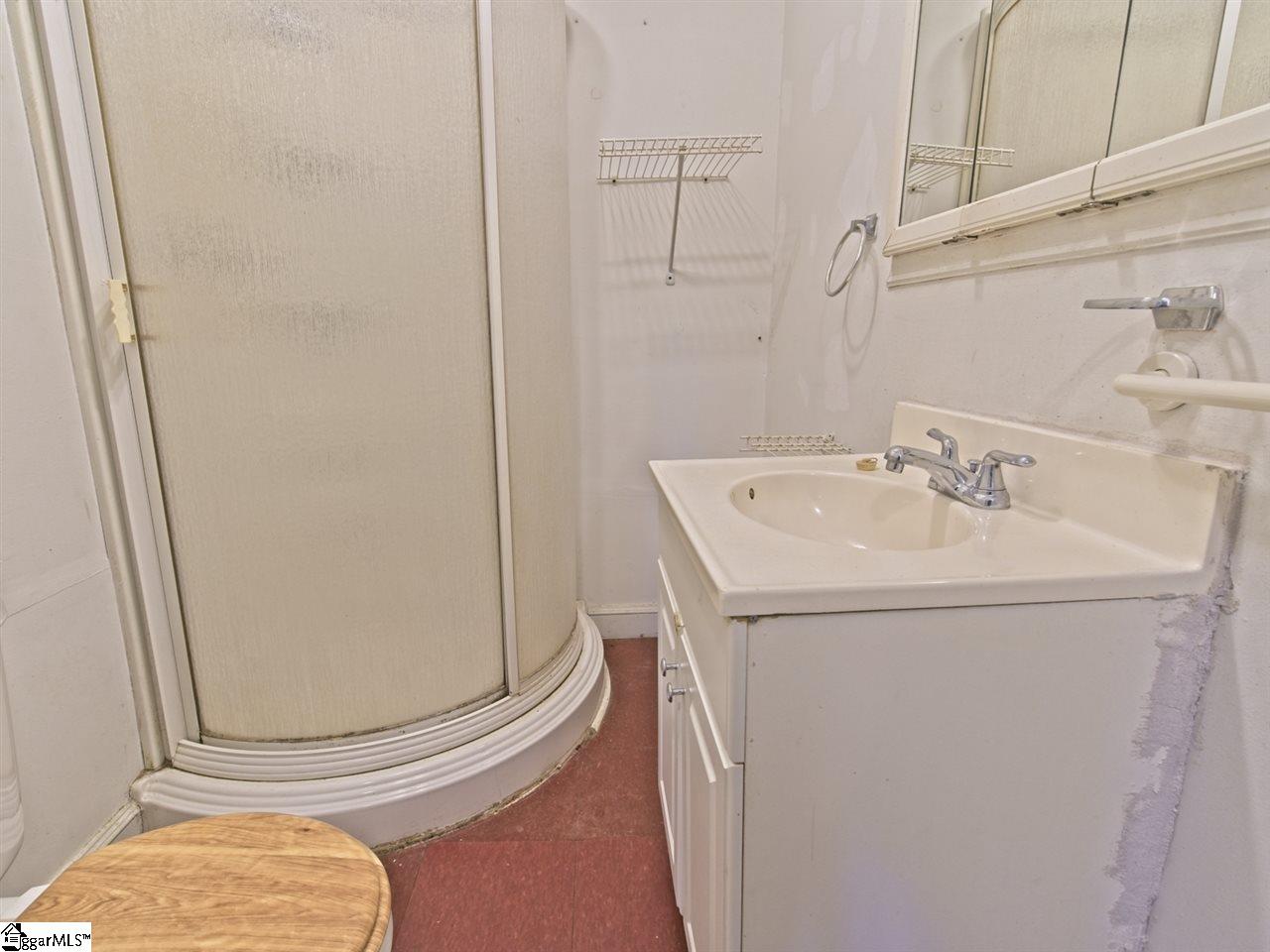 1715 Old Easley Bridge Road Greenville, SC 29611 - Photo 14 of 27 Gallery Image 14