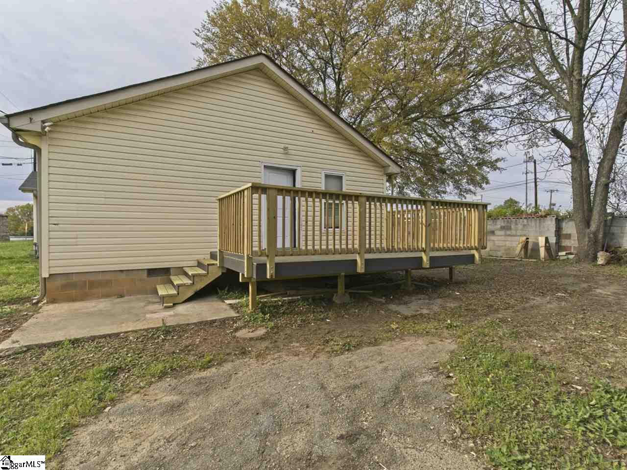 1715 Old Easley Bridge Road Greenville, SC 29611 - Photo 23 of 27 Gallery Image 23
