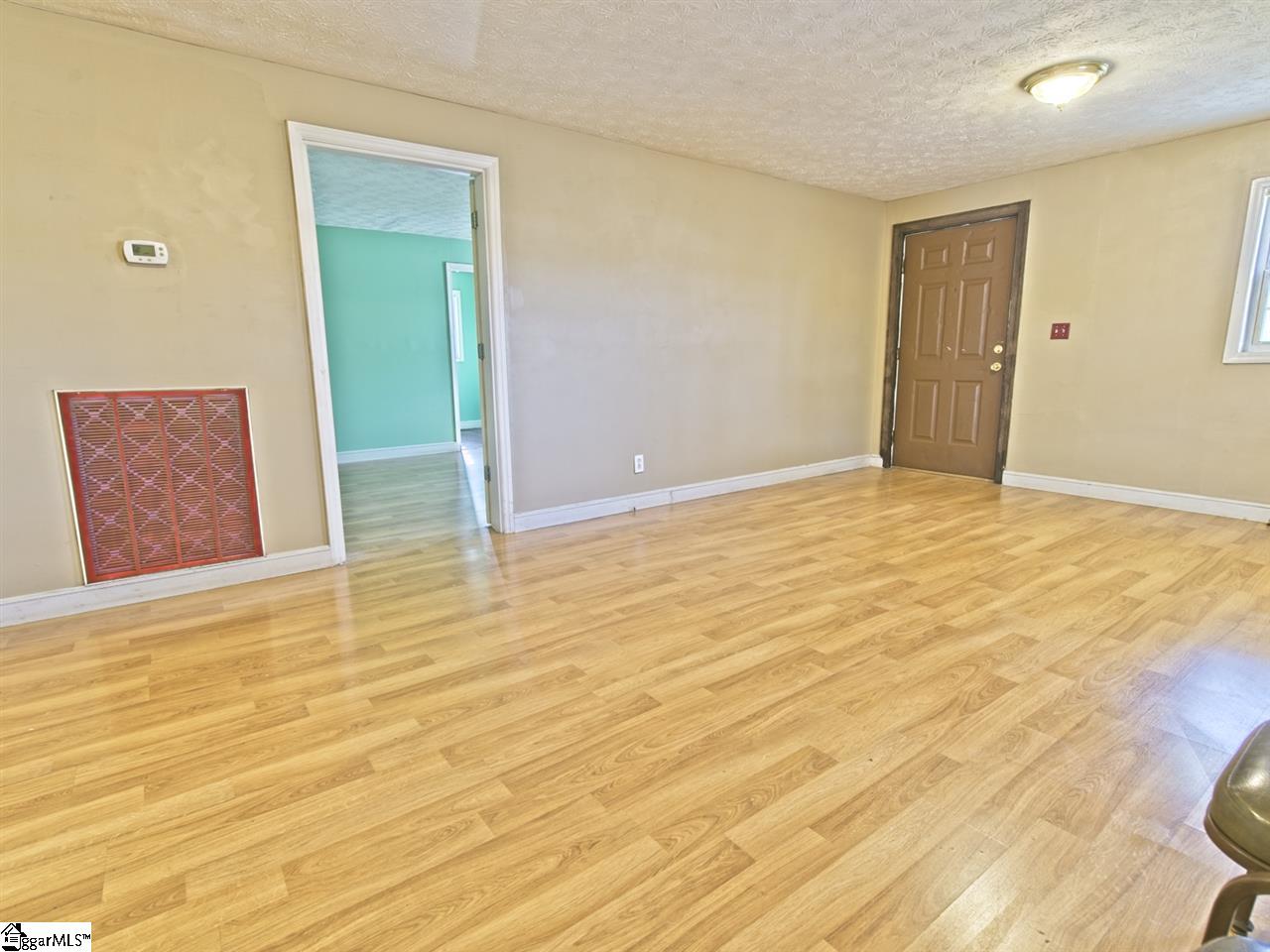 1715 Old Easley Bridge Road Greenville, SC 29611 - Photo 7 of 27 Gallery Image 7