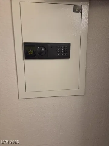 $1,400 | 1150 North Buffalo Drive, Unit 1075, Las Vegas, NV 89128