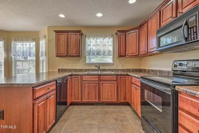 $349,000 | 377 Elbert Way, Bristol, VA 24202