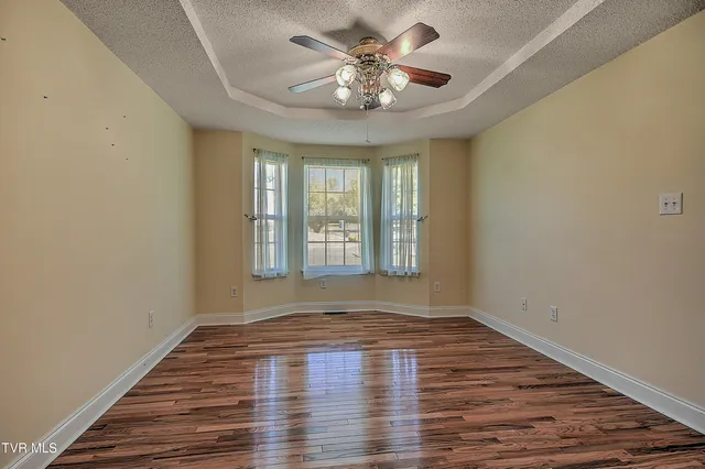 $349,000 | 377 Elbert Way, Bristol, VA 24202