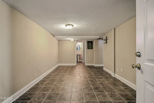 $349,000 | 377 Elbert Way, Bristol, VA 24202