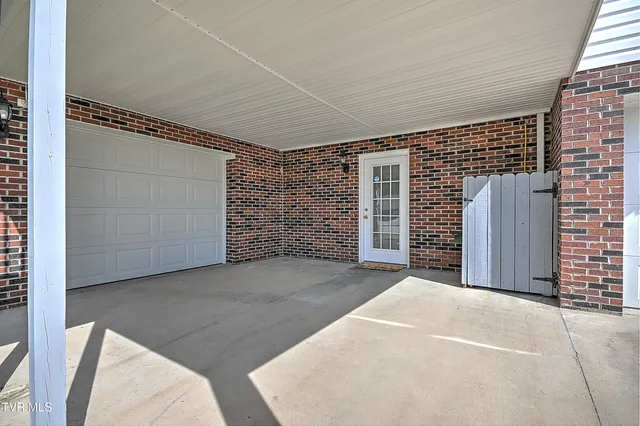 $349,000 | 377 Elbert Way, Bristol, VA 24202