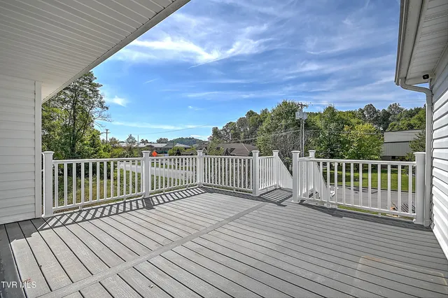 $349,000 | 377 Elbert Way, Bristol, VA 24202