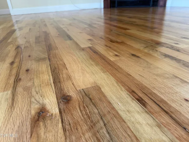 $349,000 | 377 Elbert Way, Bristol, VA 24202