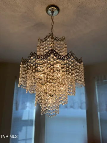 $349,000 | 377 Elbert Way, Bristol, VA 24202