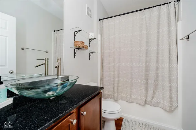 $275,000 | 1018 Reserve Way, Indianapolis, IN 46220