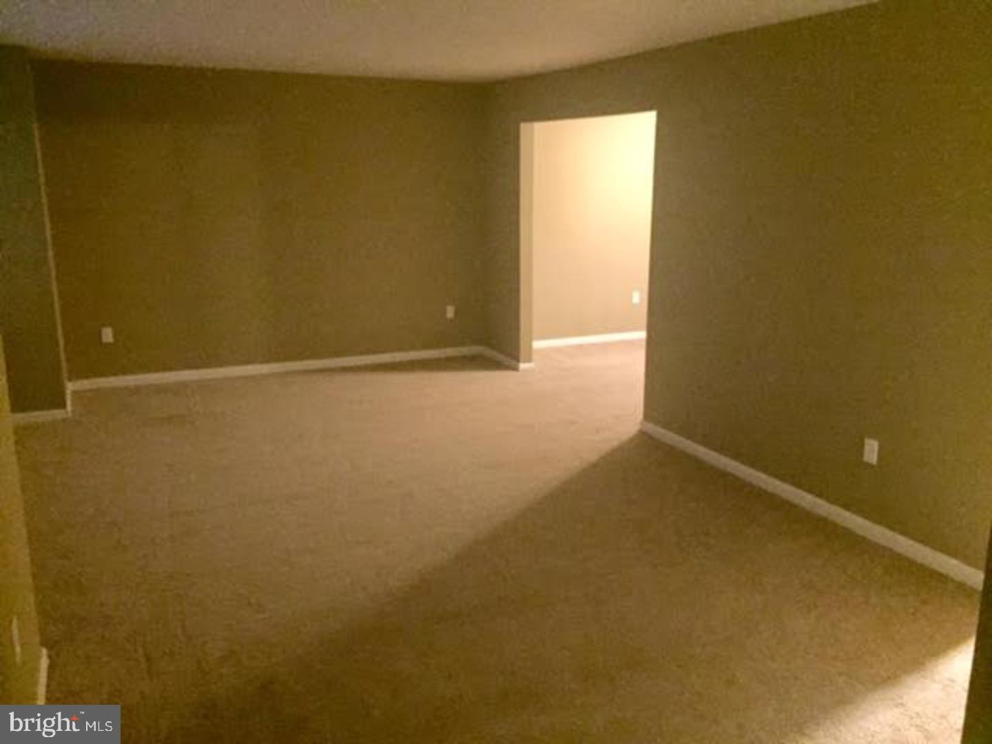 23 Luray Road New Castle, DE 19720 - Photo 2 of 11 Gallery Image 2