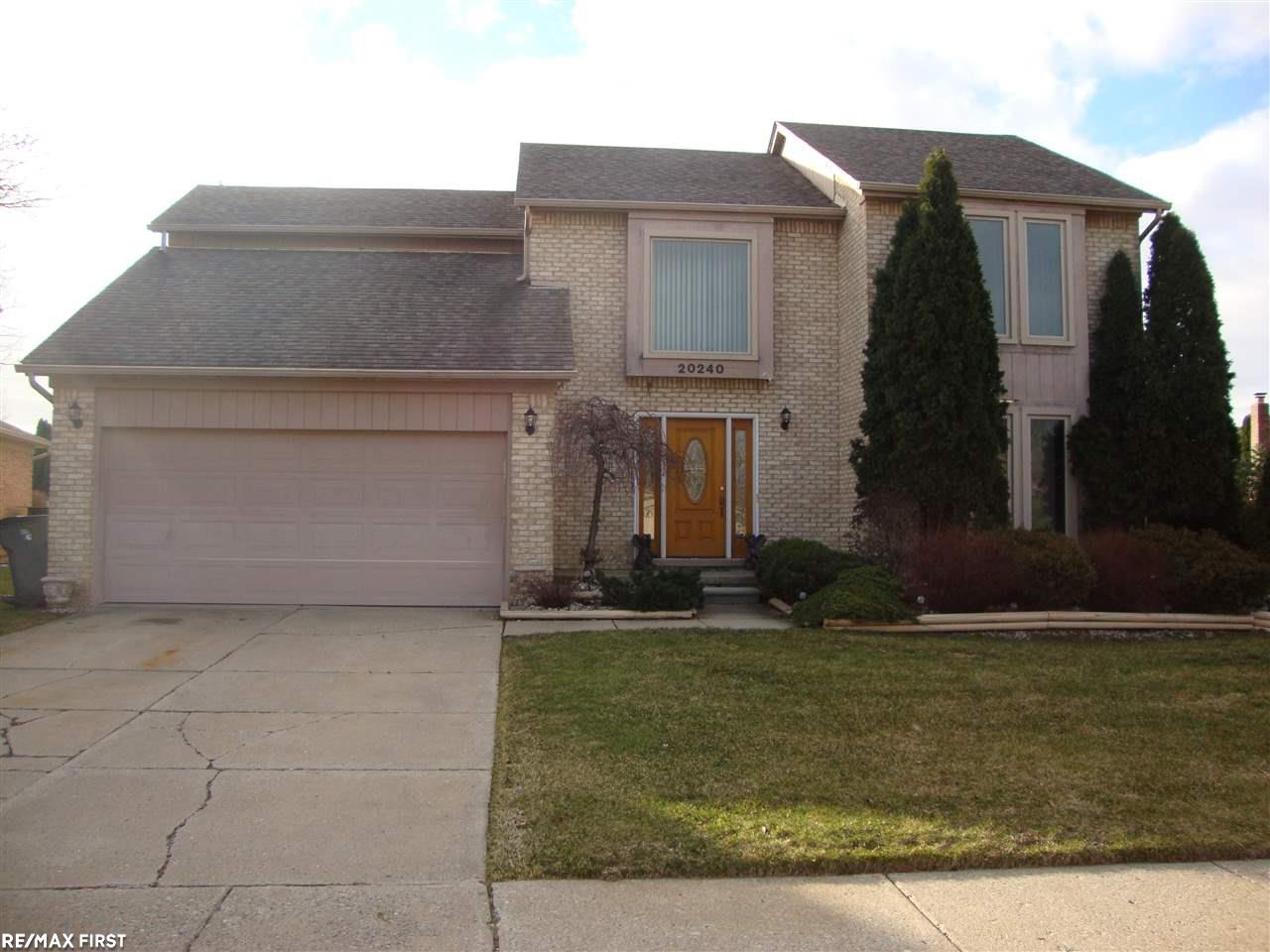 20240 Dunham Road Clinton Township, MI 48038 - Photo 36 of 36 31319480-35.JPG