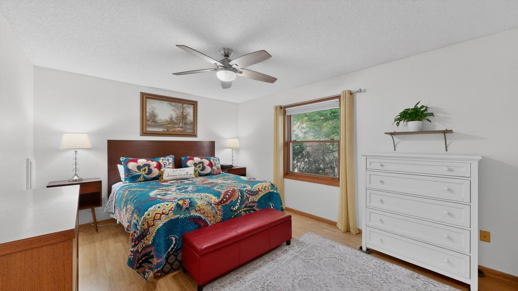 4332 Valley Drive Northwest Rochester, MN 55901 - Photo 13 of 36