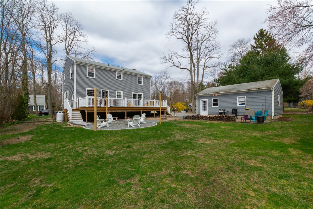 8 Curtis Road Bristol, RI 02809 - Photo 11 of 50 Backyard oasis