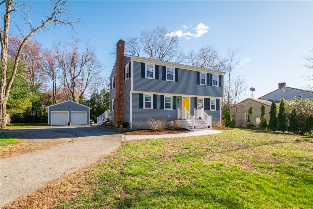 8 Curtis Road Bristol, RI 02809 - Photo 2 of 50 Welcome to 8 Curtis Road