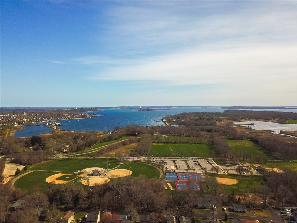 8 Curtis Road Bristol, RI 02809 - Photo 50 of 50