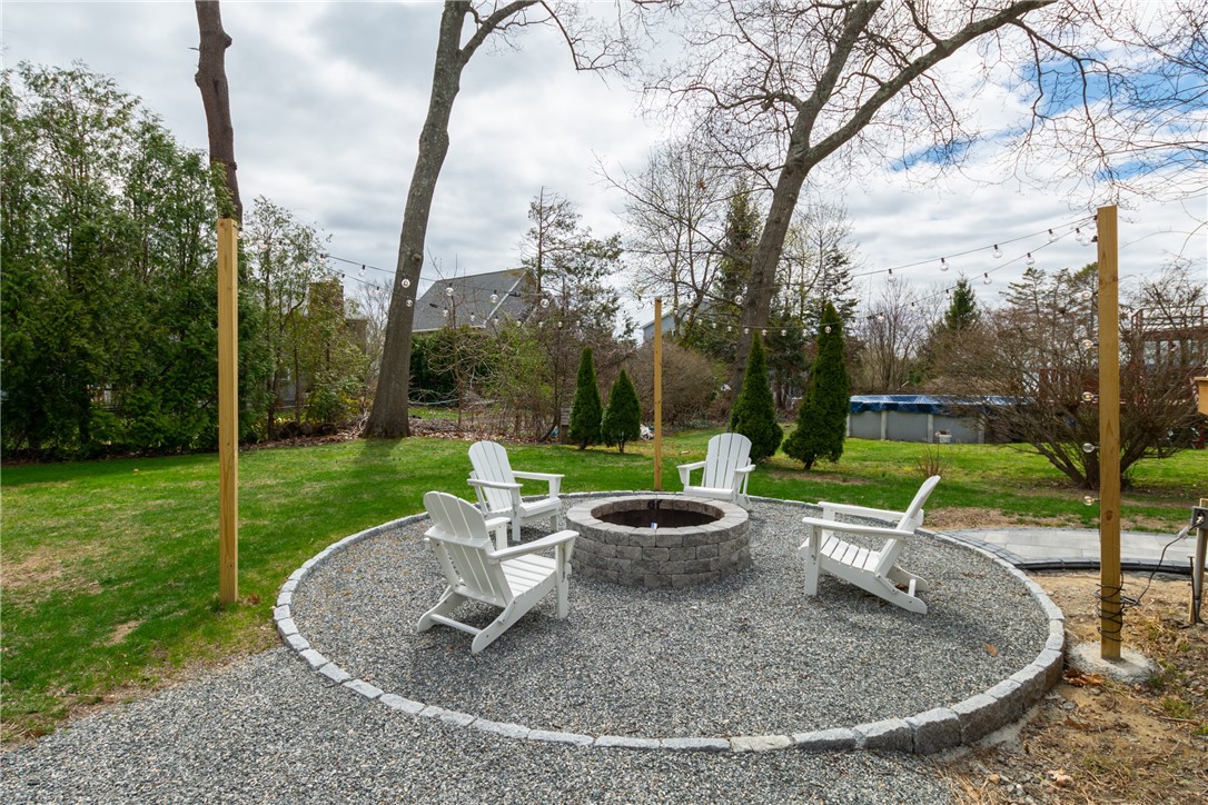 8 Curtis Road Bristol, RI 02809 - Photo 10 of 50 Perfect for outdoor entertaining