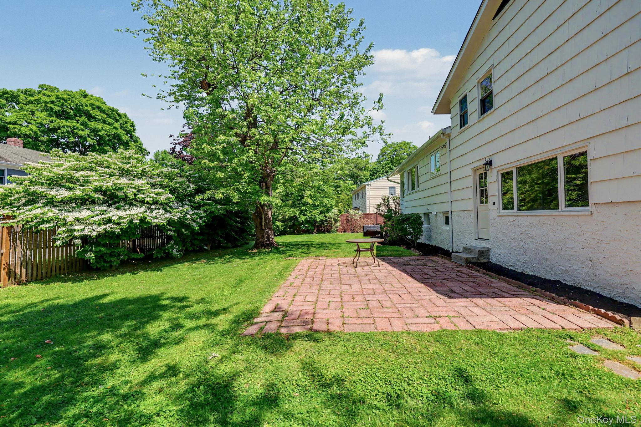 38 Aspen Road New Rochelle, NY 10804 - Photo 20 of 25