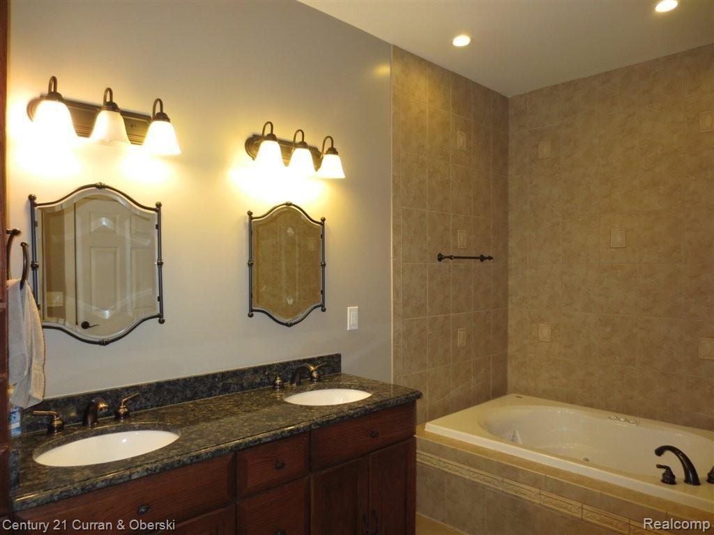 14725 Reeck Road Southgate, MI 48195 - Photo 14 of 25 LARGE MASTER BATH DOUBLE SINK